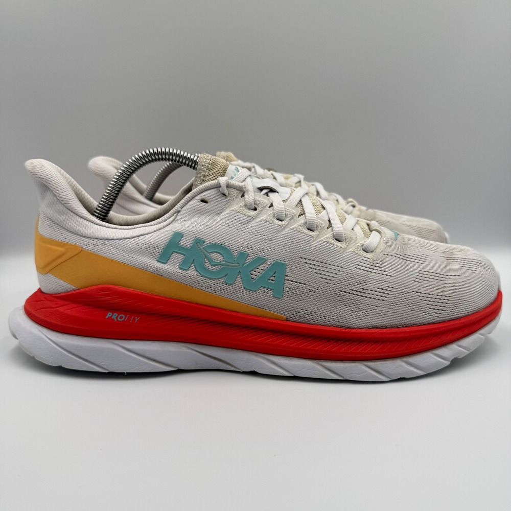 Hoka One One Mach 4 Men's Size 10.5D White Red Running Shoes Sneakers 1113528WFS